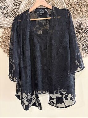 Alex Evenings Black 3 Piece outfit, pants tank top jacket Size L. Sparkles